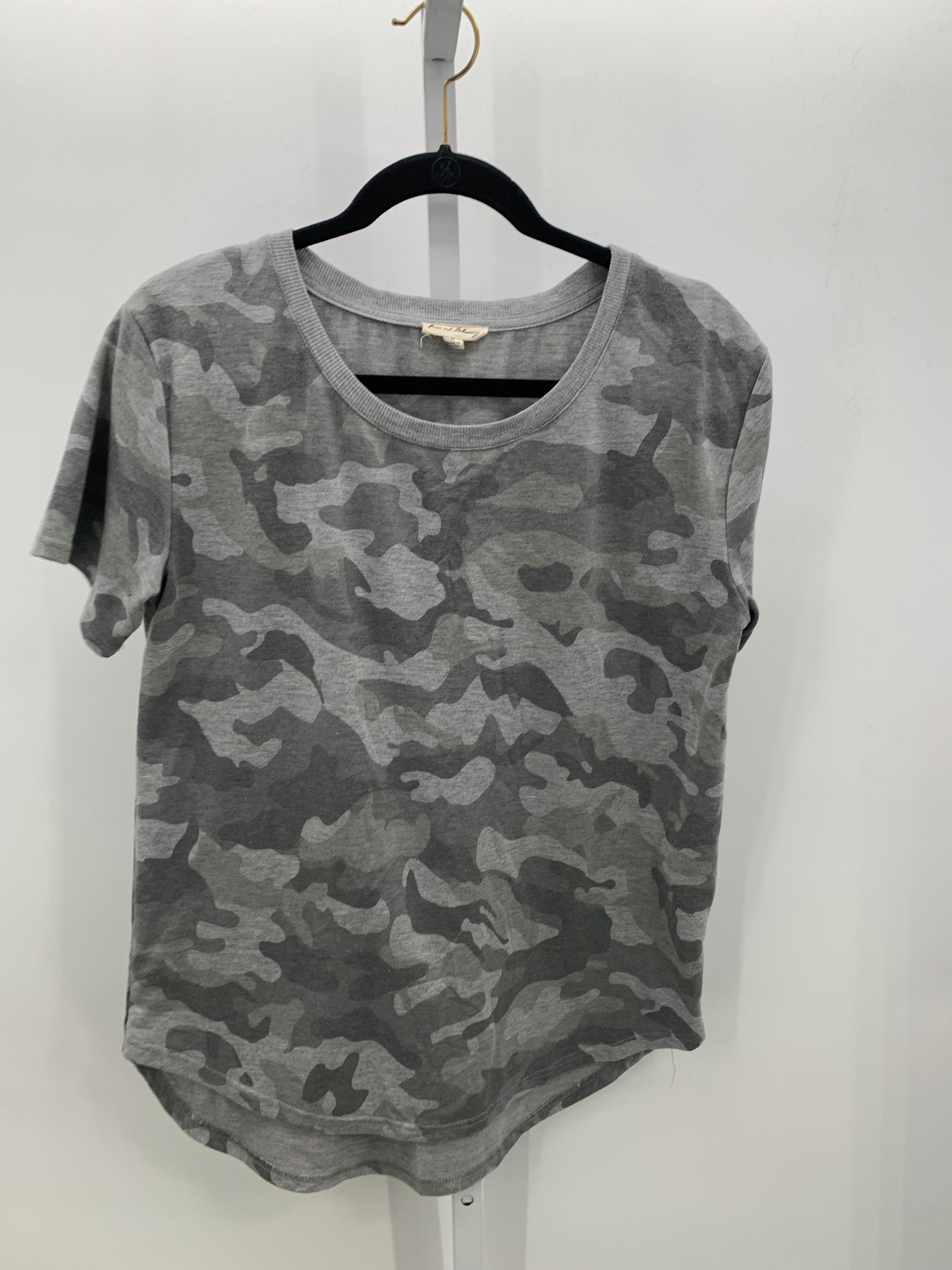 Jane + Delancey Size Medium Misses Short Sleeve Shirt