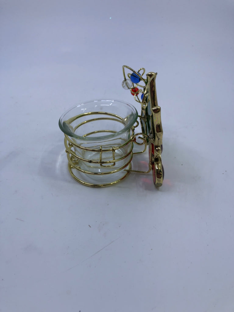 GOLD HOLLY METAL CANDLE HOLDER.