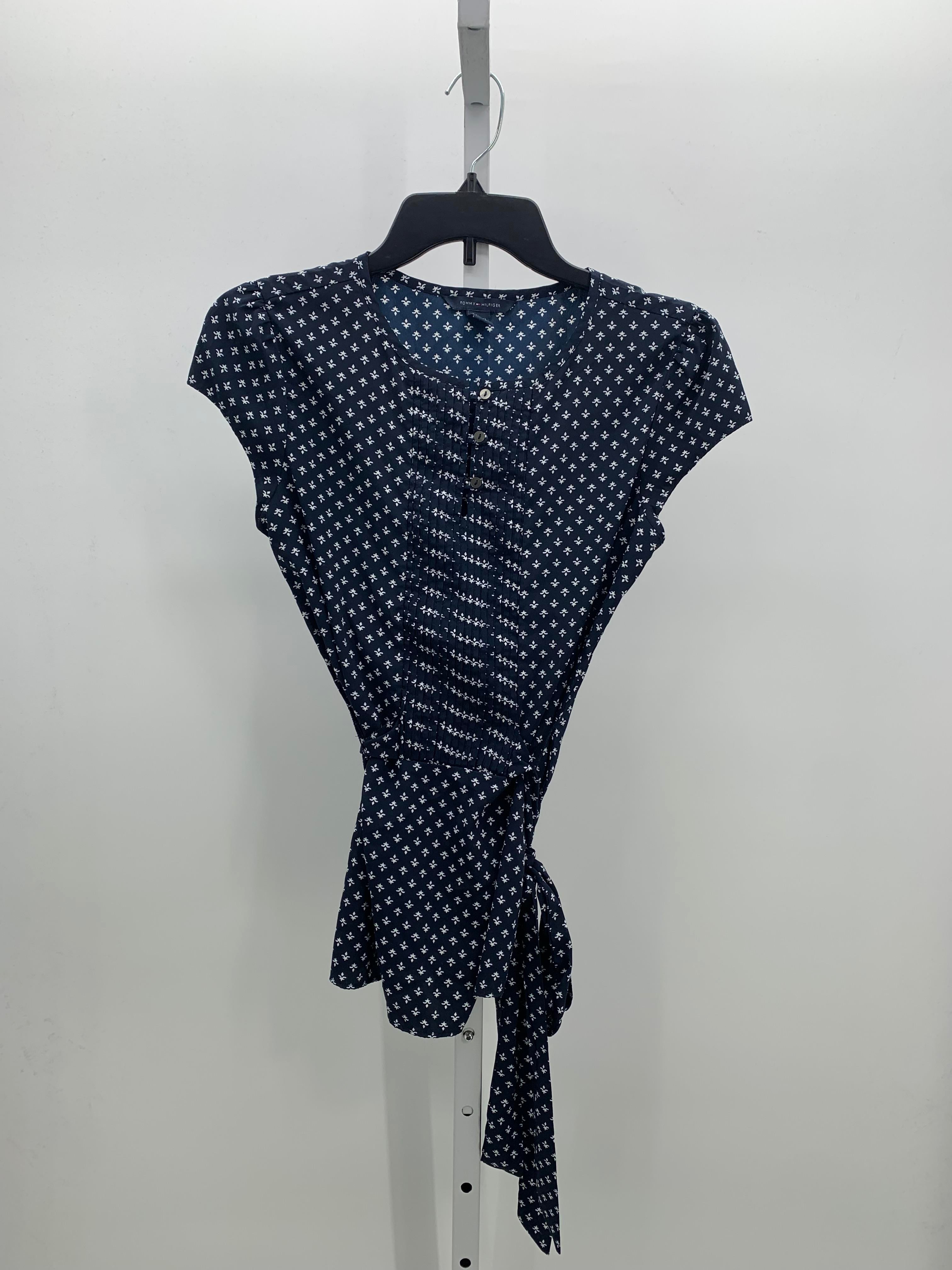 Tommy Hilfiger Size X Small Misses Short Sleeve Shirt