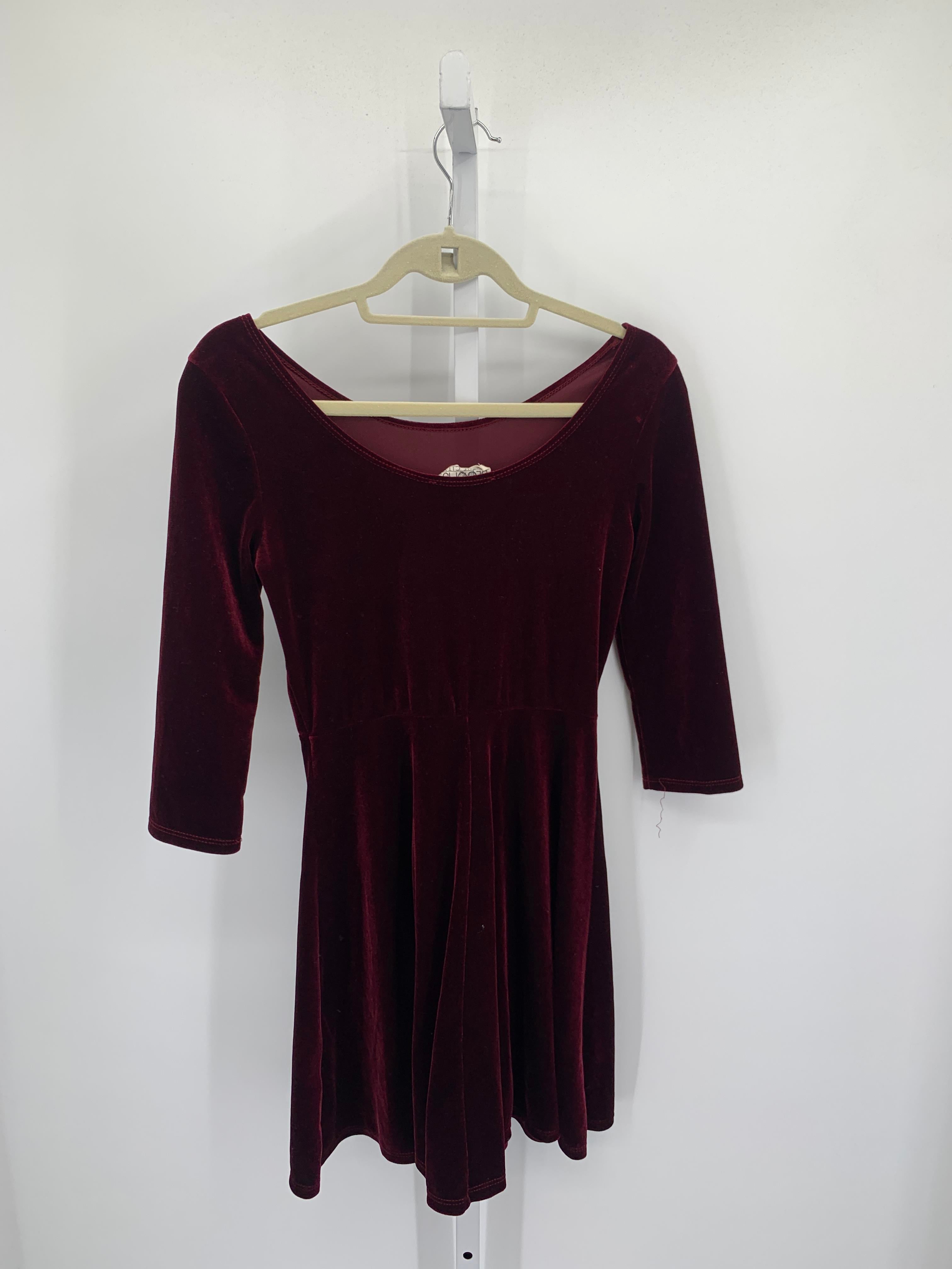 Size Small Juniors Long Sleeve Dress