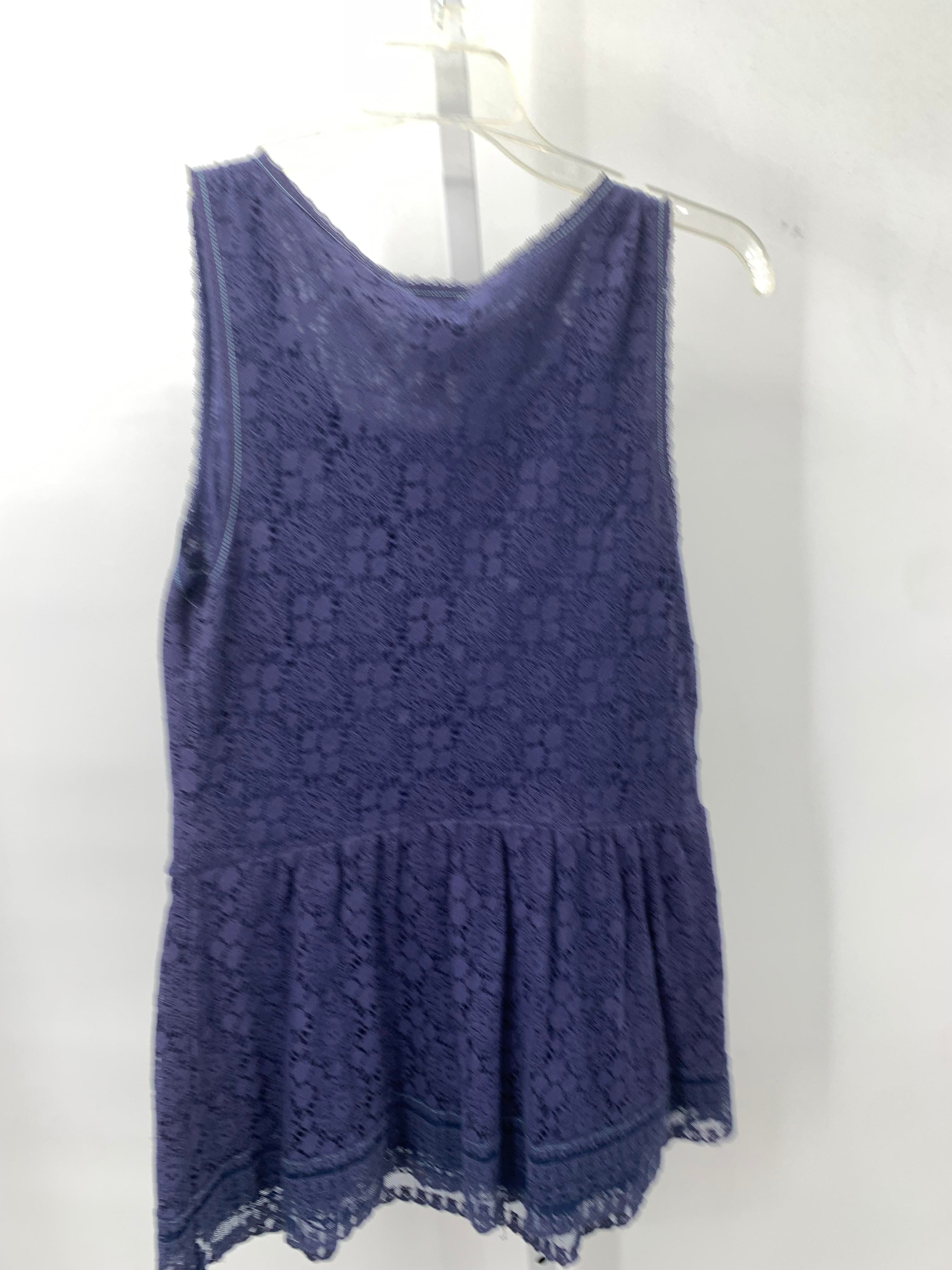 Size Small Misses Sleeveless Shirt
