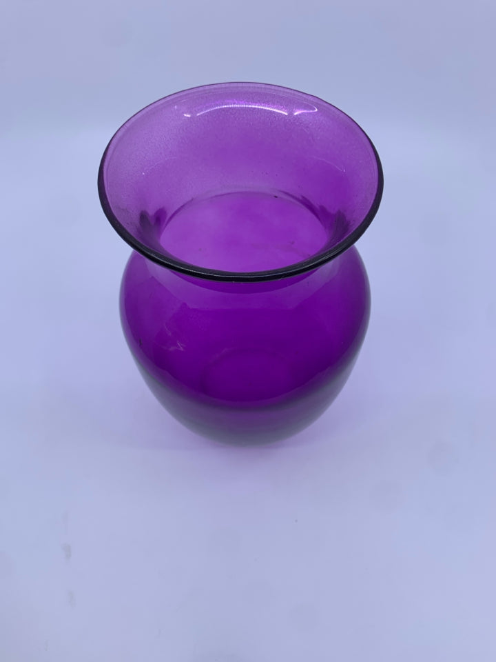 PURPLE VASE FLARE TOP.