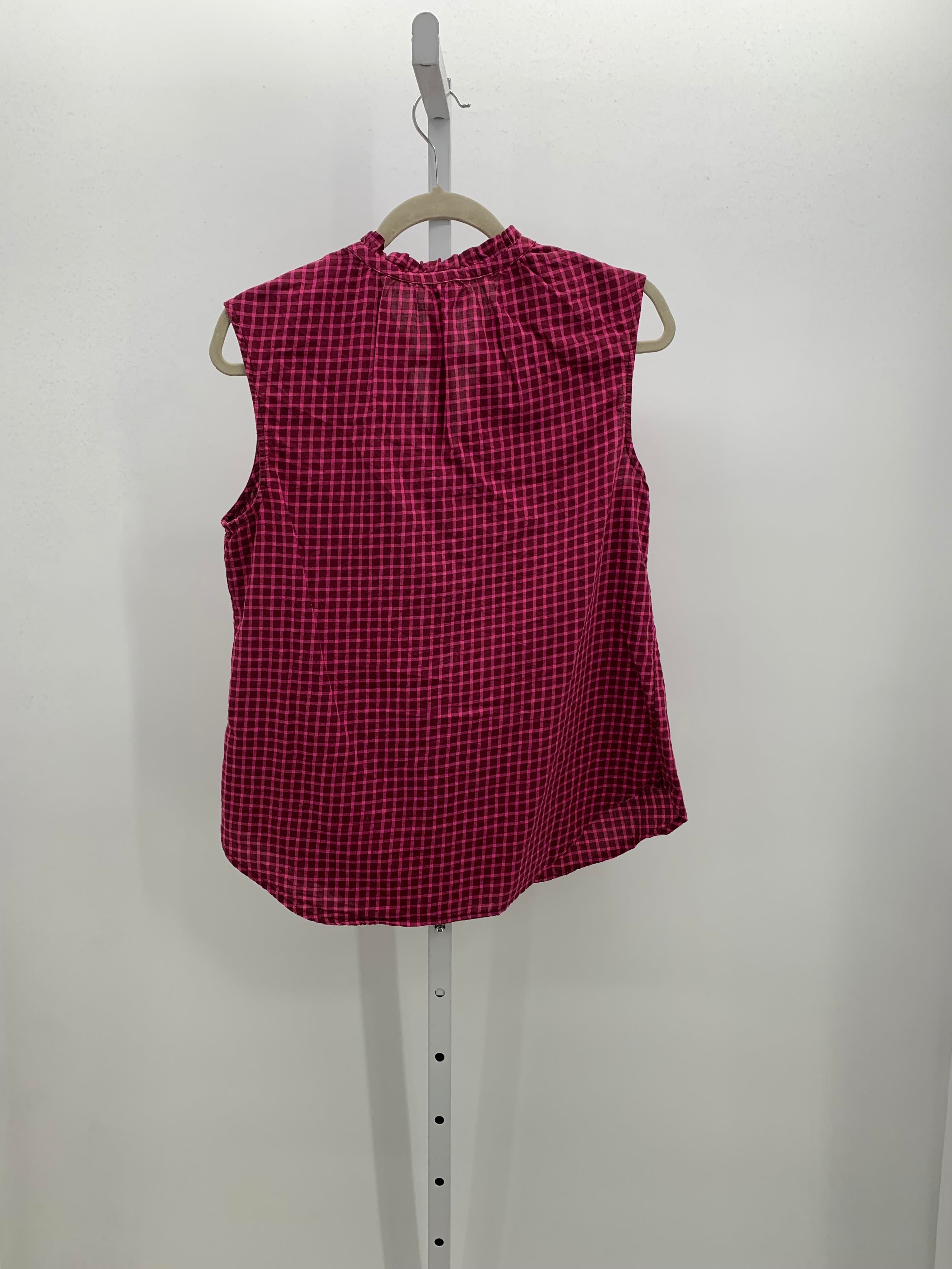 Old Navy Size Medium Misses Sleeveless Shirt