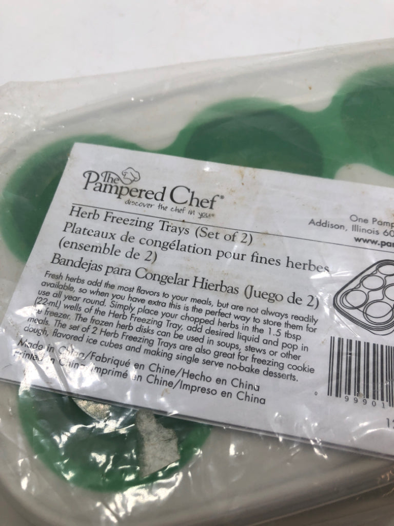 NIP 2PC PAMPERED CHEF HERB FREEZING TRAYS.