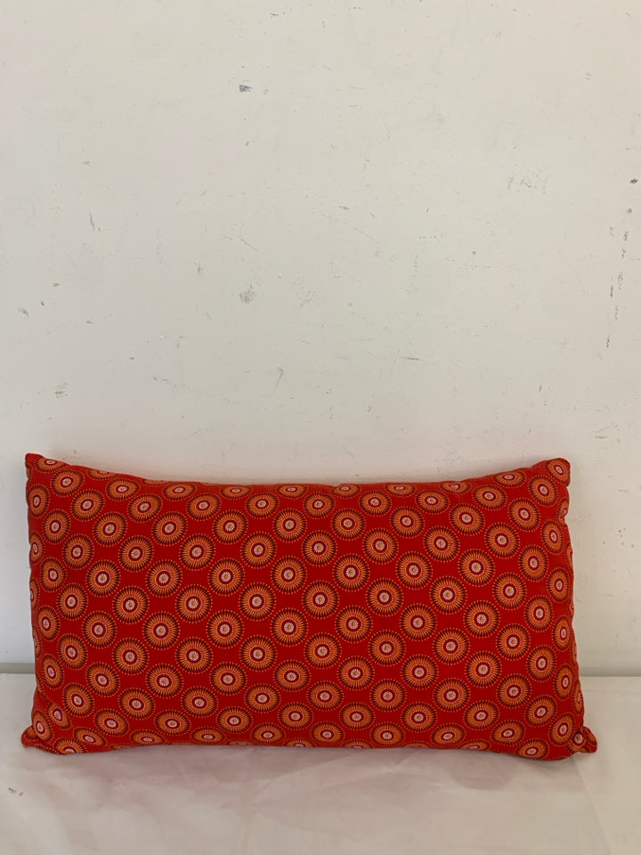 RED & ORANGE RECTANGLE PILLOW CIRCLE DESIGN.