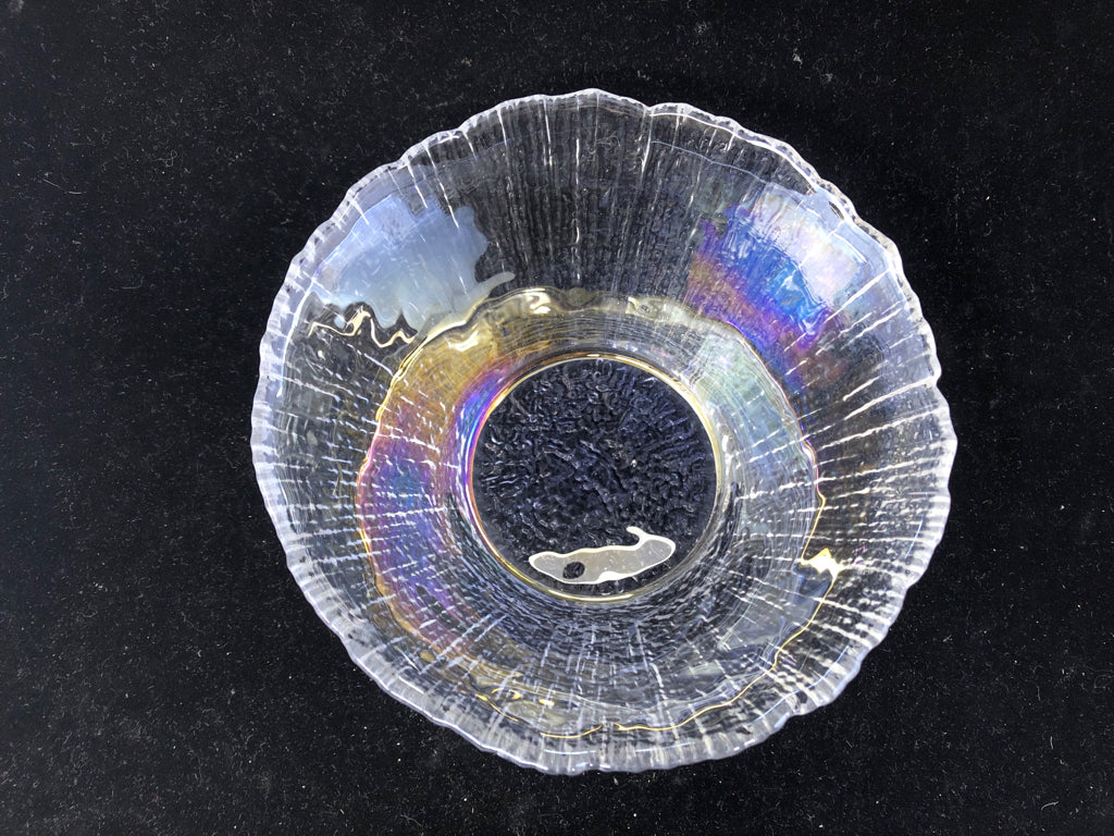 IRIDESCENT GLASS BOWL W WAVY EDGE.