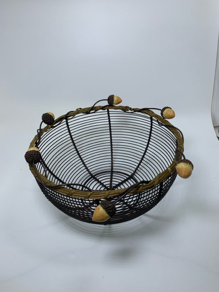 BROWN METAL BASKET W/ ACORN RIM.