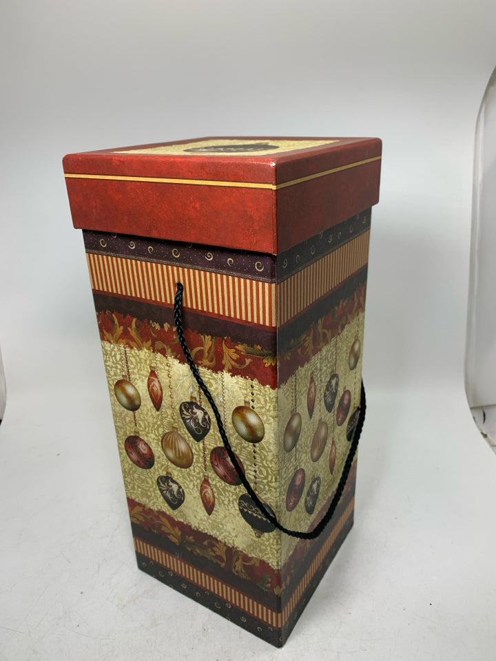 PRIMITIVE STYLE WINE GIFT BOX W/ HANGING ORNAMENTS.