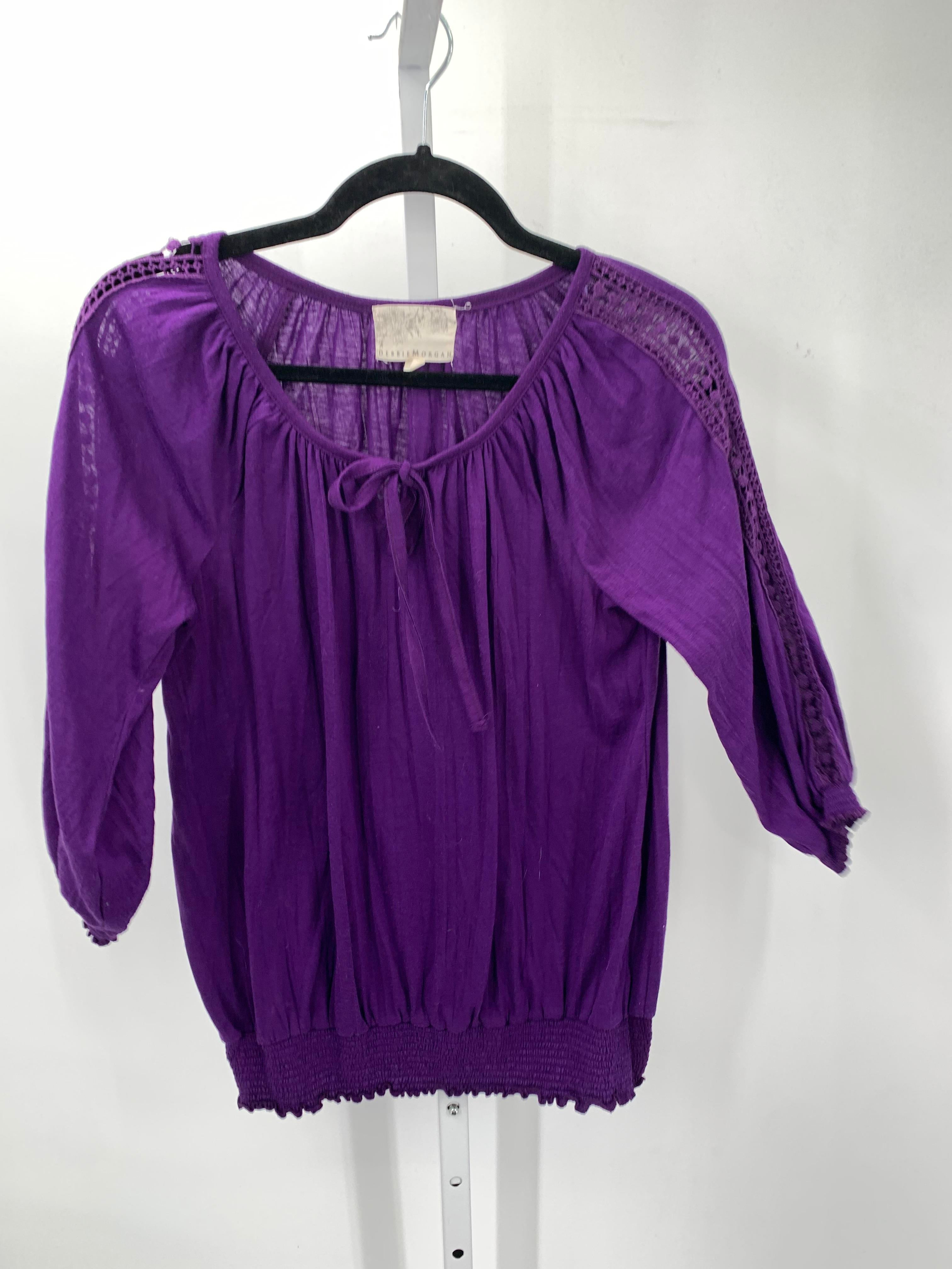 Size Small Misses 3/4 Sleeve Shirt