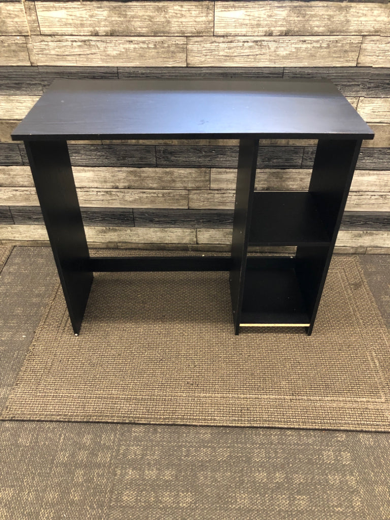 SMALL BLACK DESK W/2 CUBBIES.