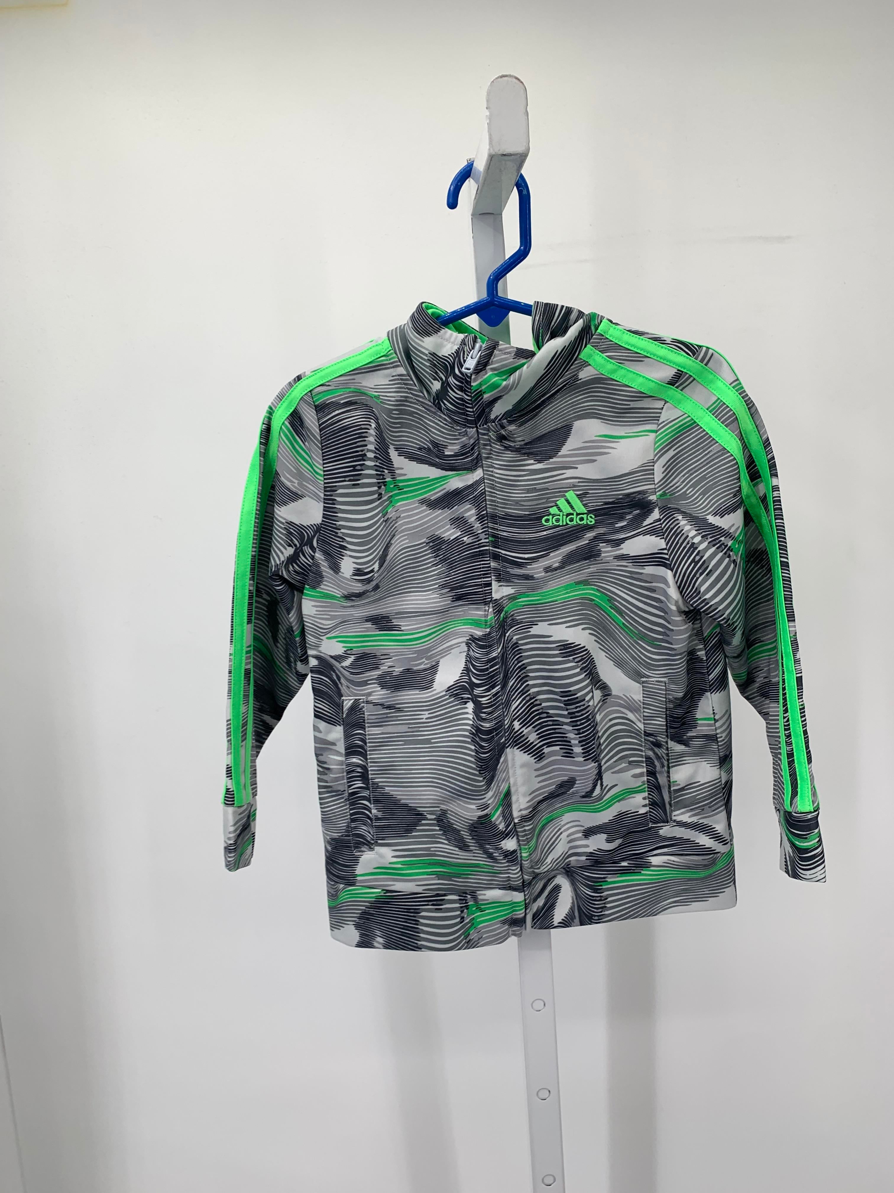 GREEN WHITE SWIRL