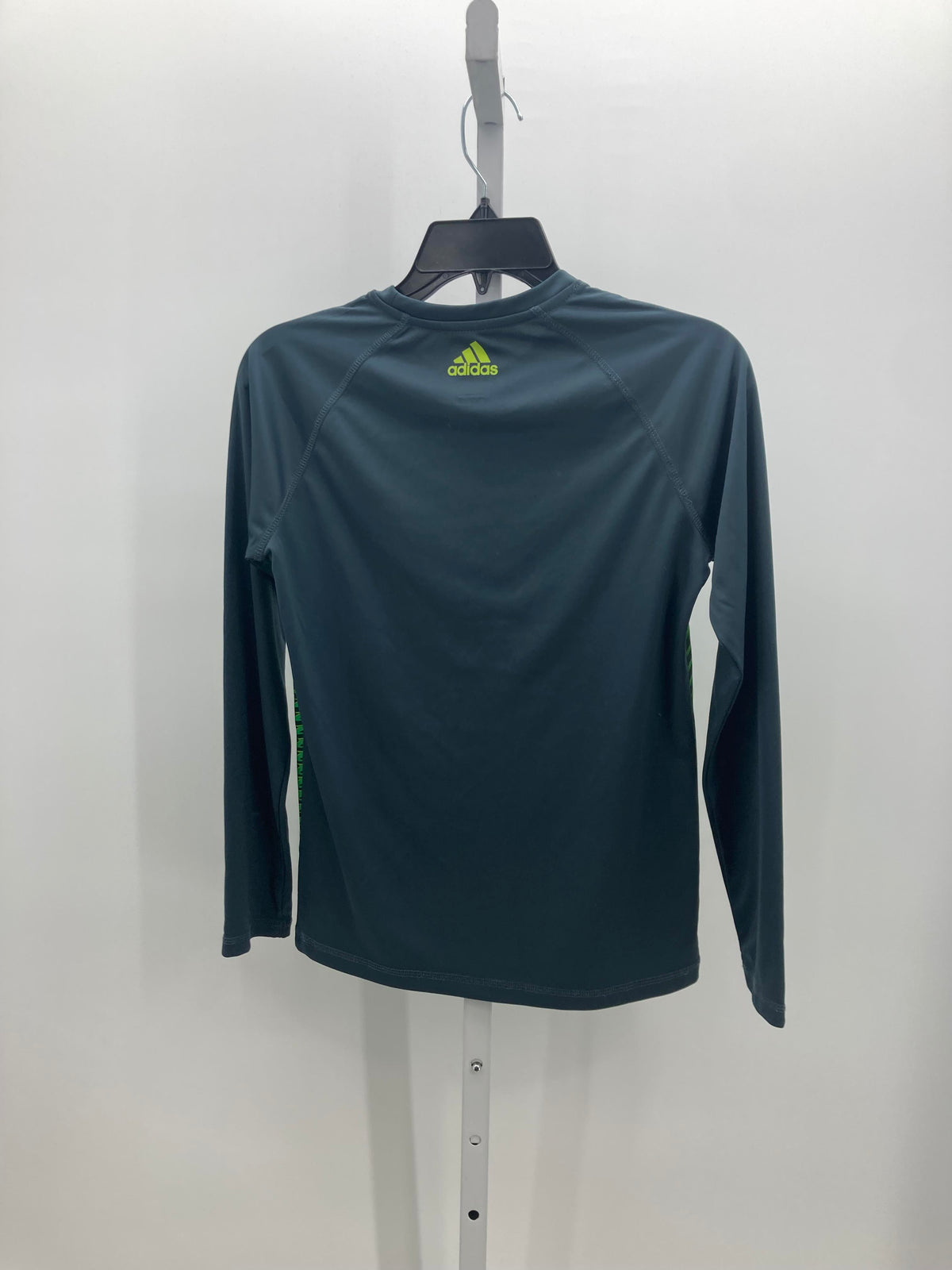 GREEN ACTIVE WEAR