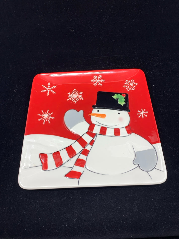 RED AND WHITE SNOWMAN PLATTER.