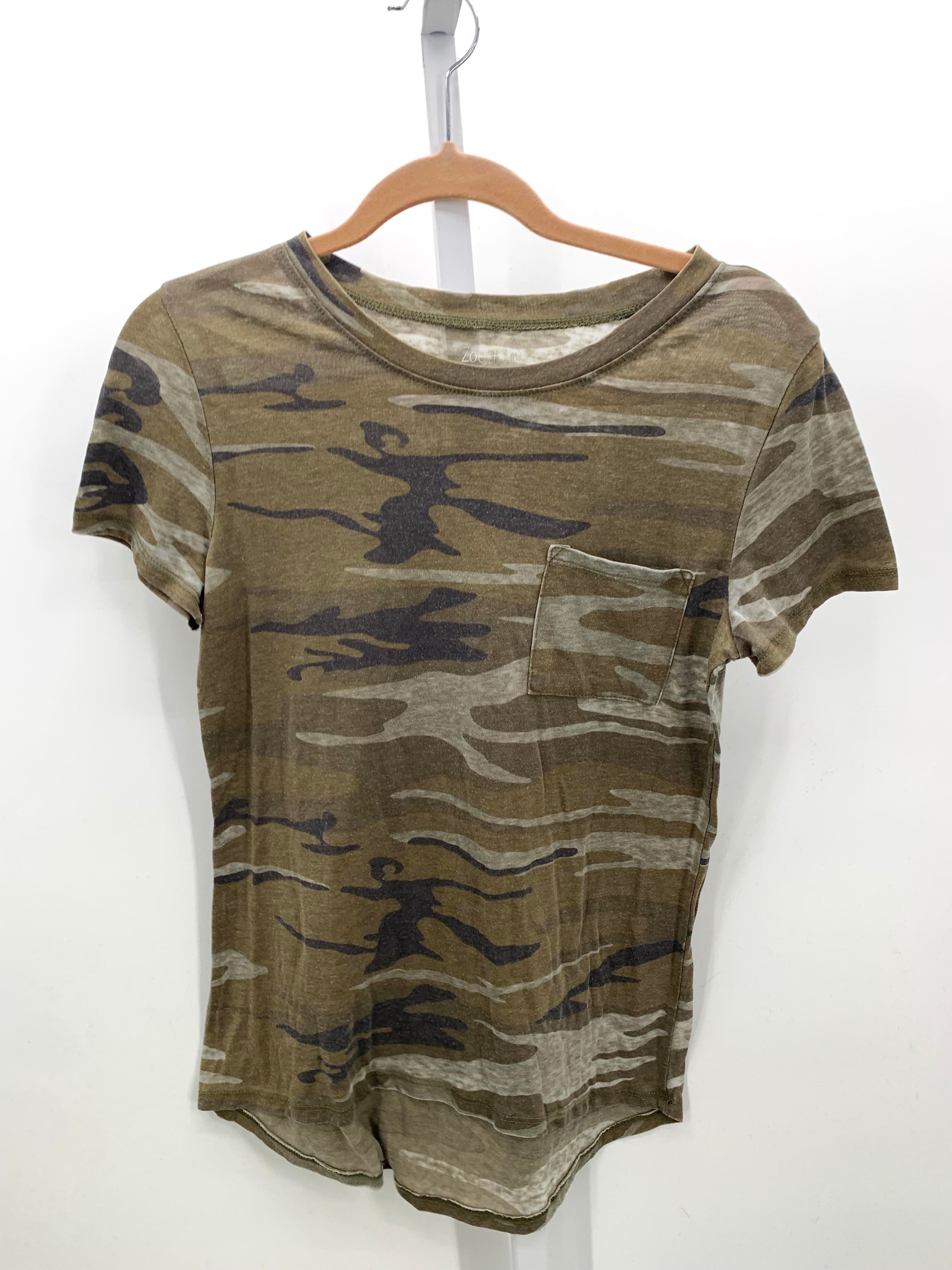 Size Small Juniors Short Sleeve Shirt