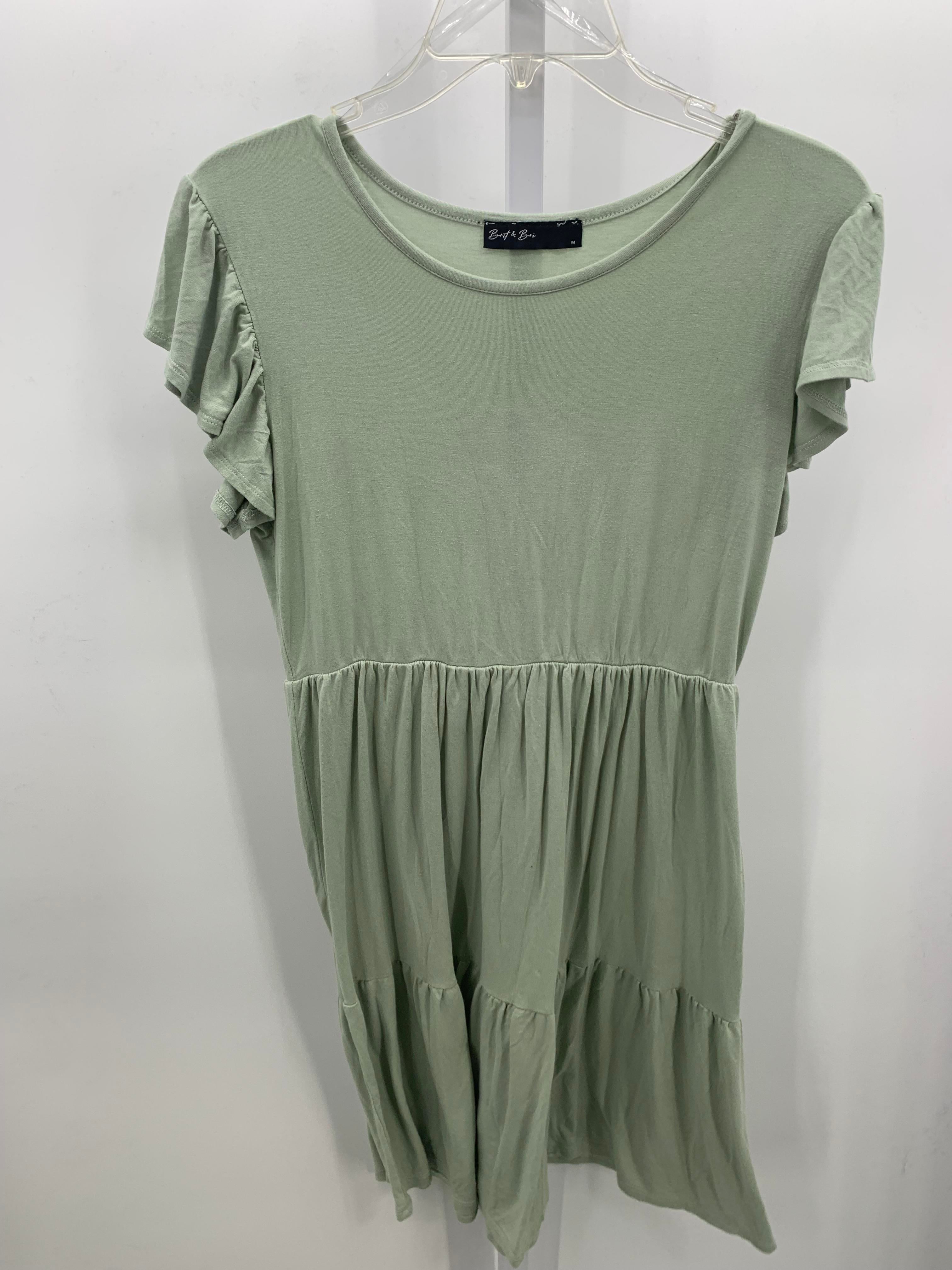 Size Medium Misses Short Sleeve Dress