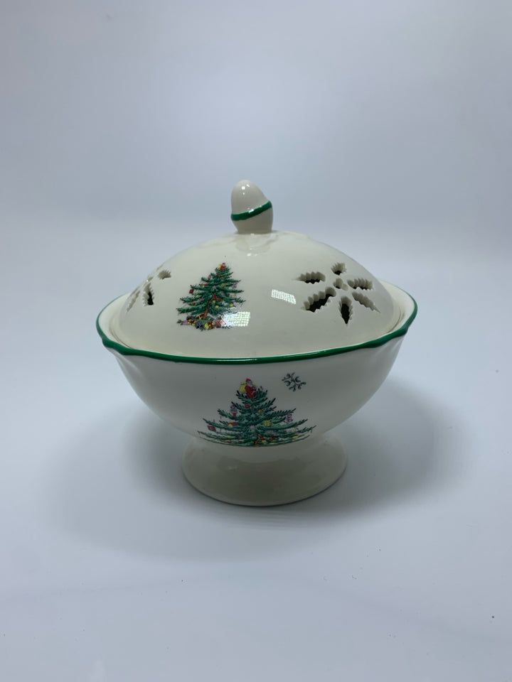 FOOTED SPODE CHRISTMAS TREE COVERED CANDY DISH W/ PIERCED LID.