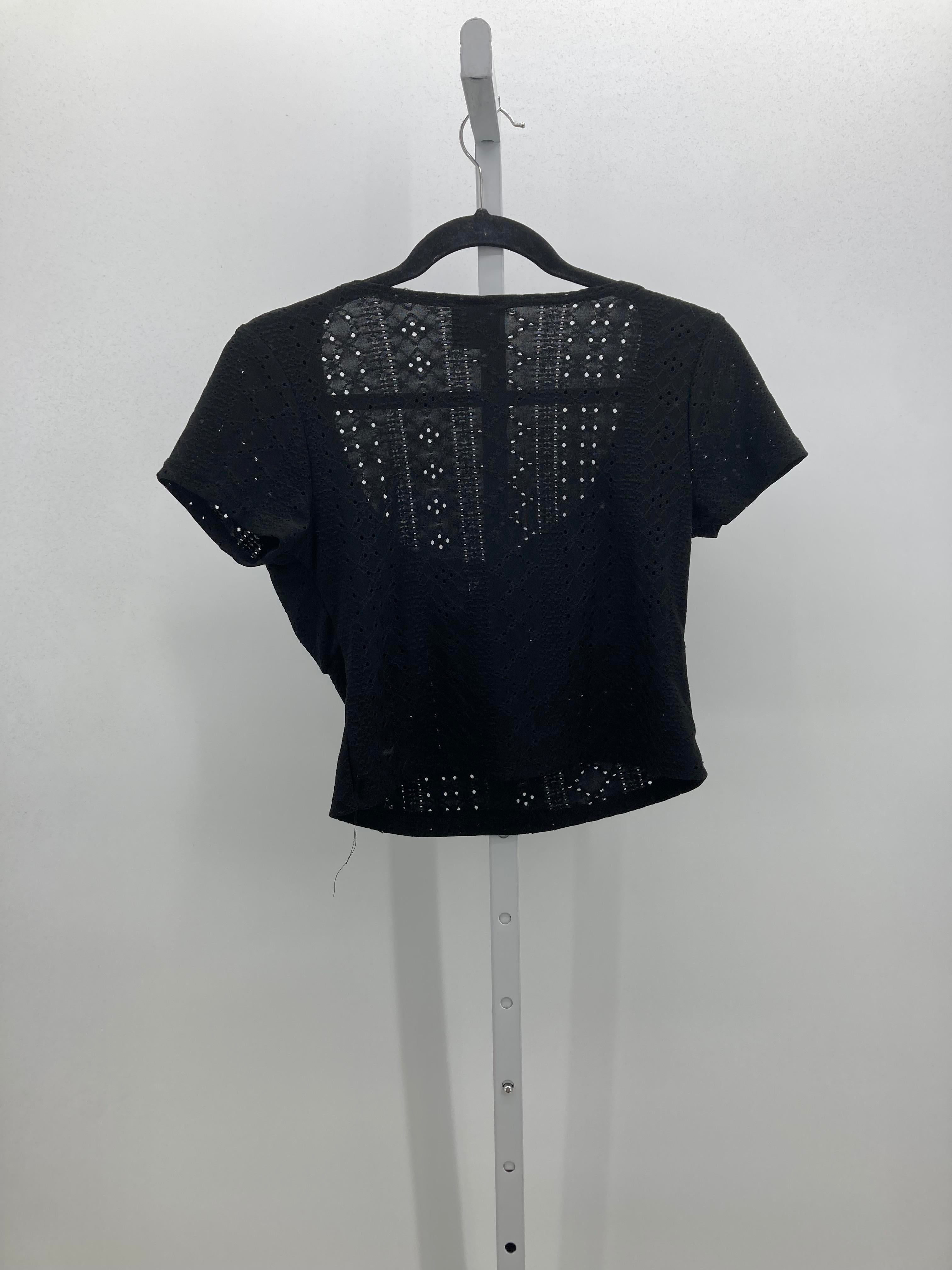 Olivia Rae Size Medium Juniors Short Sleeve Shirt