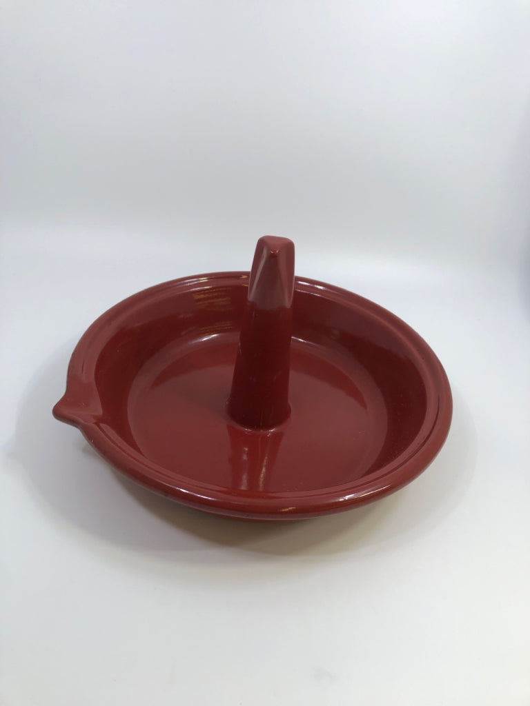 RED CERAMIC CHICKEN ROASTER EMILE HENRY.
