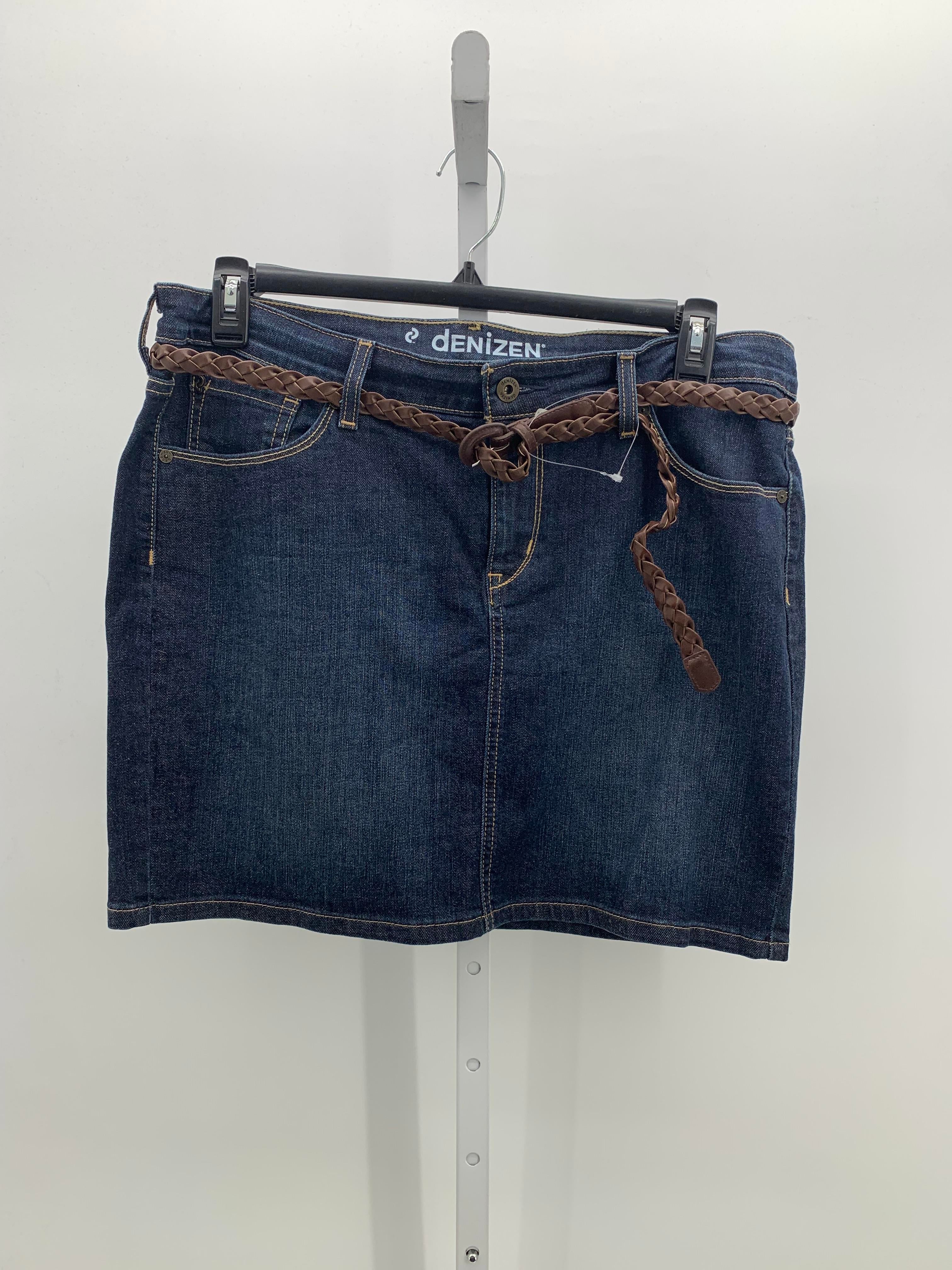 Levis Size 14 Misses Skirt