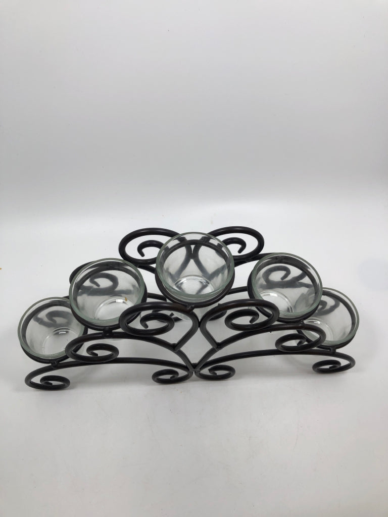 5 SECTION METAL CANDLE HOLDER.