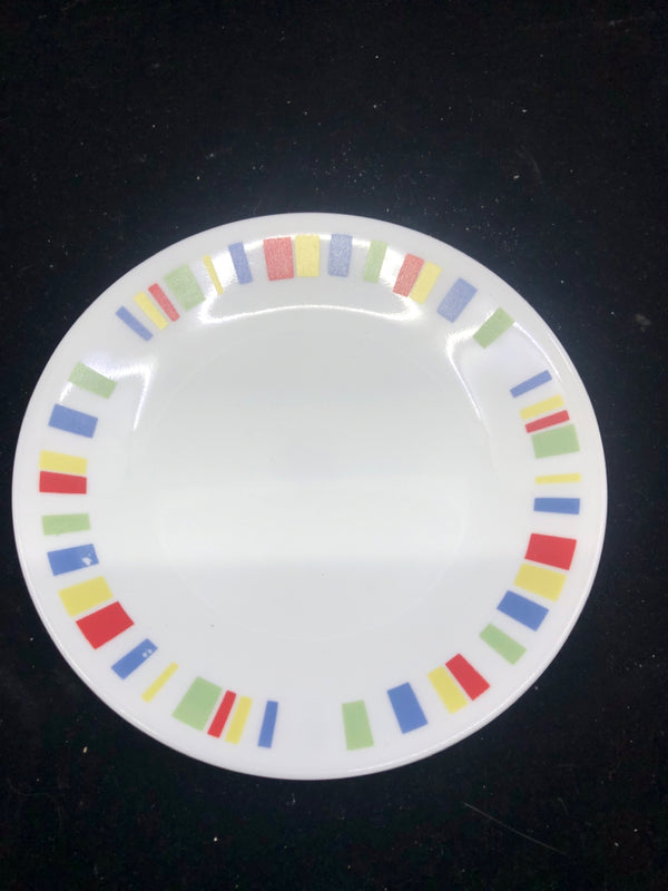 4 COLORFUL SQUARE PATTERN RIM CORELLE SNACK/DESSERT PLATES.