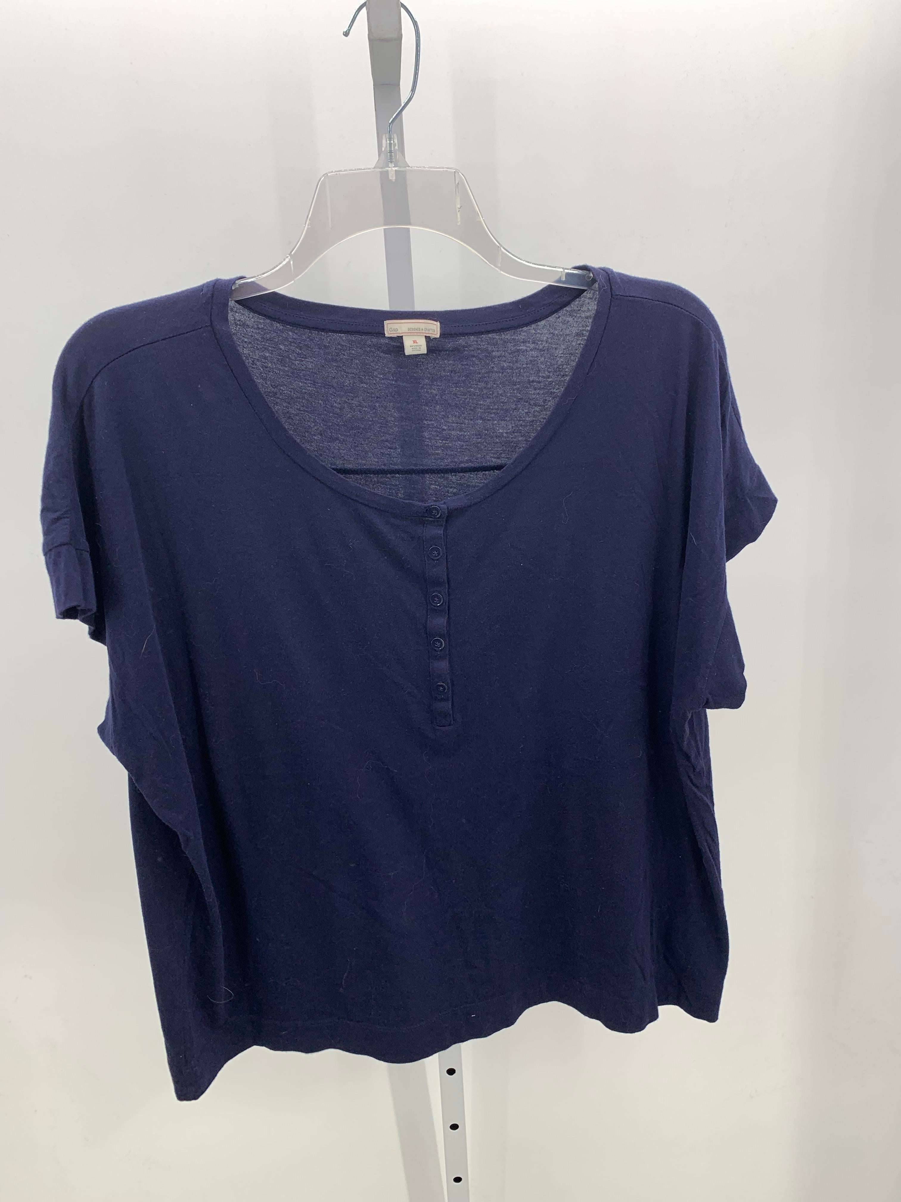 Gap Size Extra Large Misses Short Sleeve Shirt