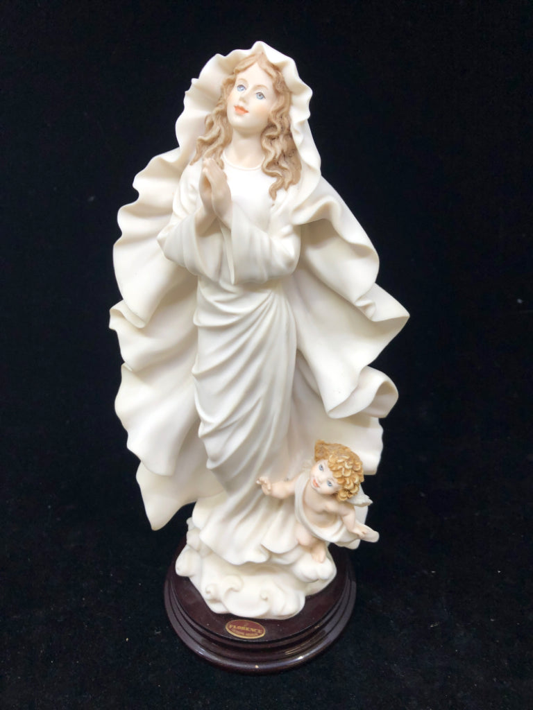 WOMAN STANDING PRAYING W/ CHERUB BY HER FEET FIGURINE FLORENCE GIUSEPPE ARMANI.
