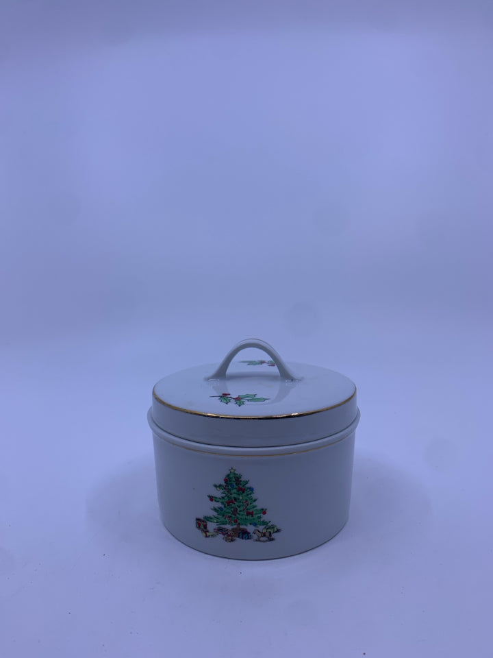 HOLIDAY HOSTESS CHRISTMAS TREE SUGAR BOWL.