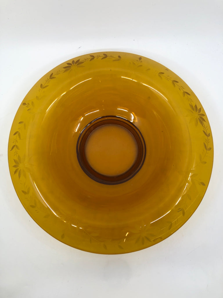 VTG ROLLED EDGE AMBER GLASS ETCHED CENTERPIECE BOWL.