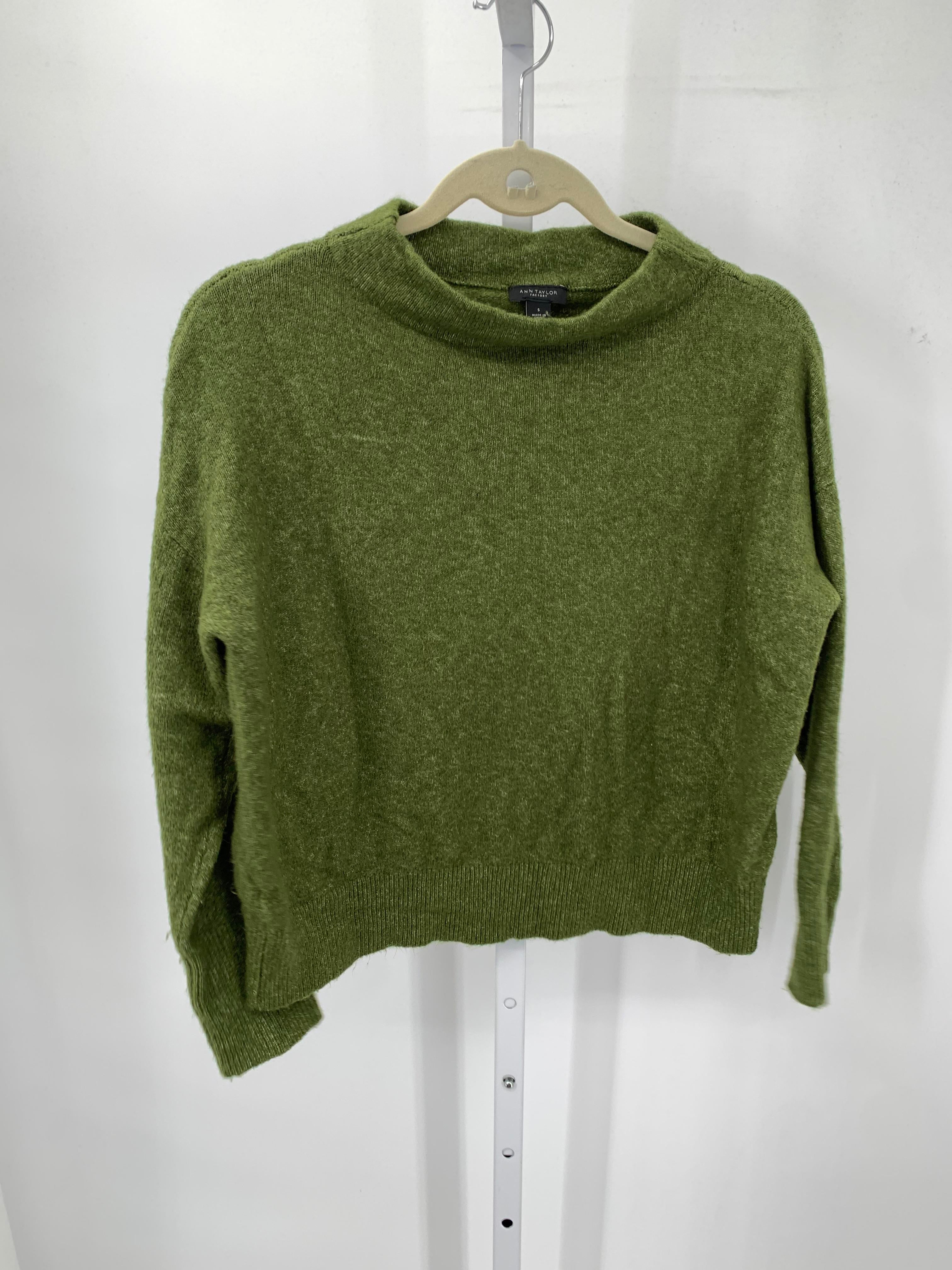 Ann Taylor Size Small Misses Long Slv Sweater