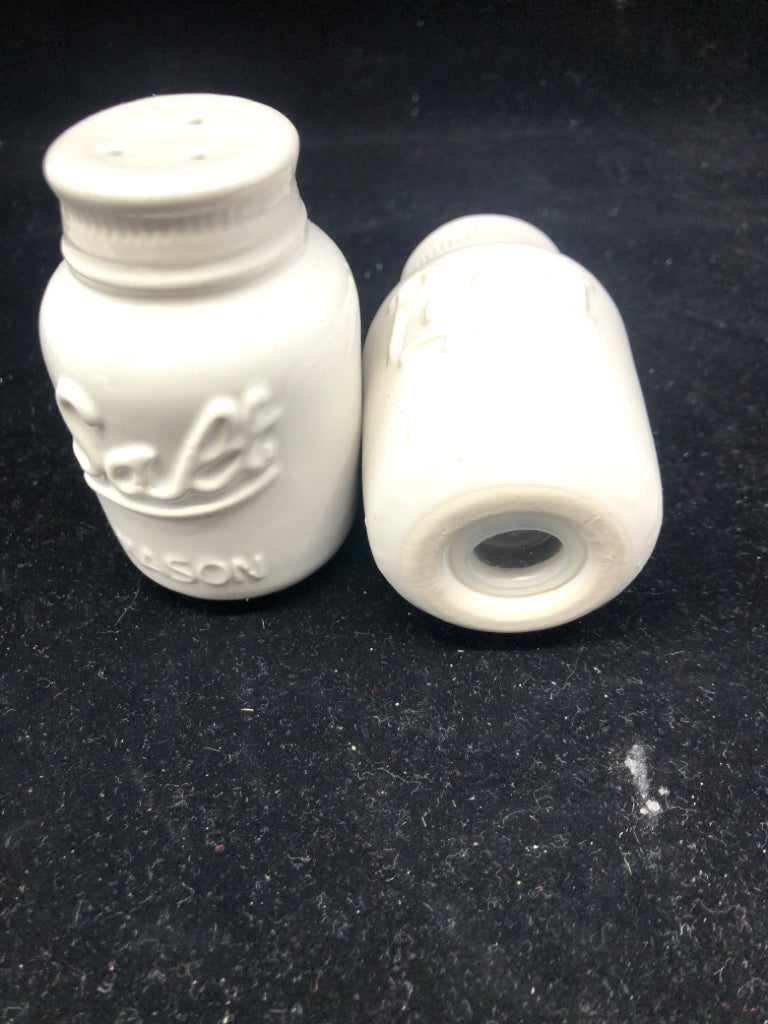 WHITE CERAMIC MASON JAR SHAPE S/P SHAKERS.