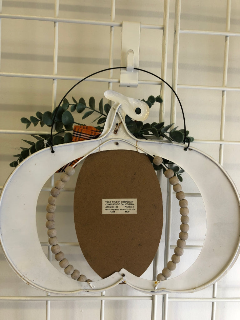 WHITE METAL HELLO FALL PUMPKIN DECOR.
