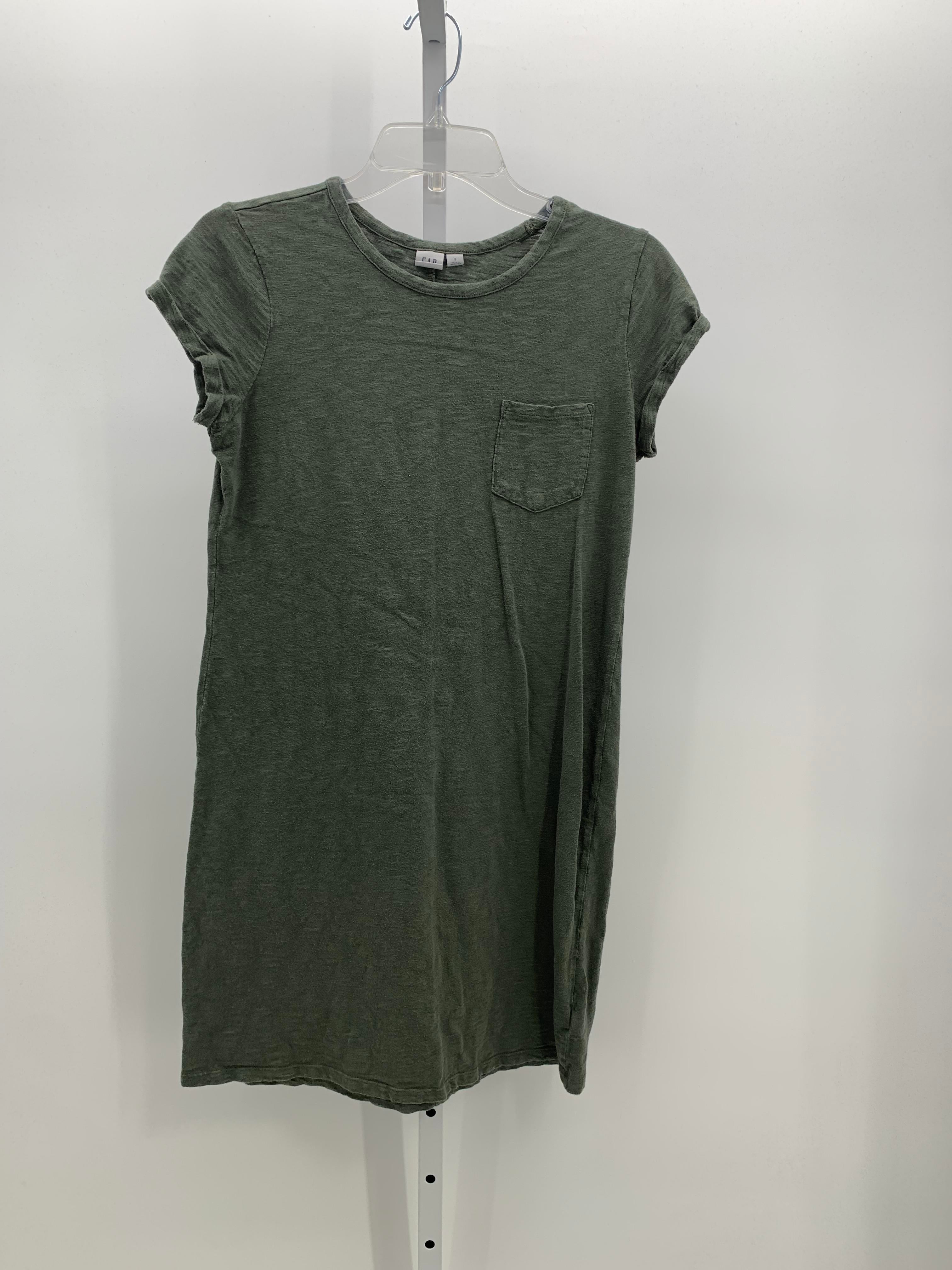 Gap Size Small Misses Short Sleeve Dress