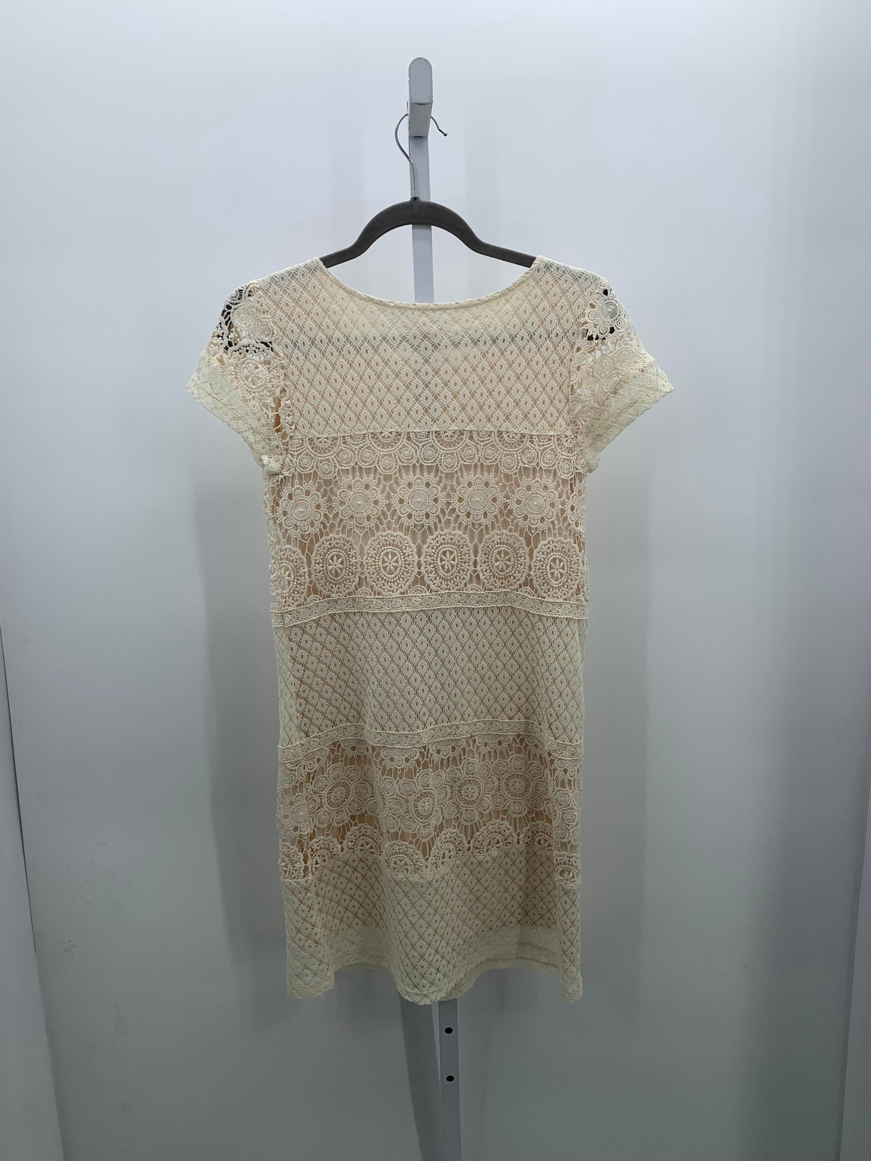 Xhilaration Size Medium Juniors Short Sleeve Dress