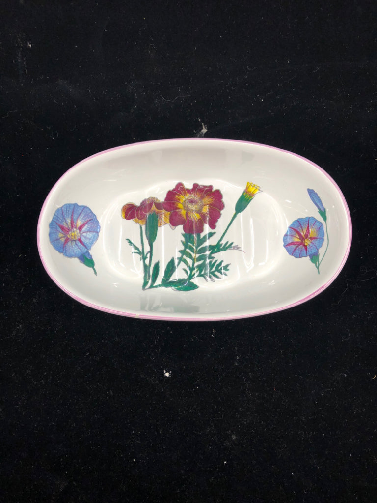 FLORAL SOAP DISH.