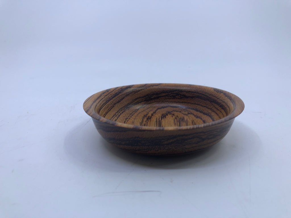 SMALL FAUX WOOD BOWL.