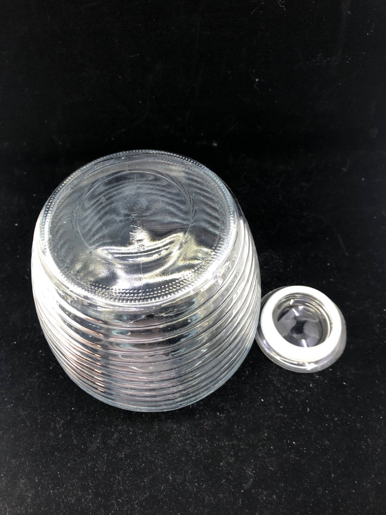 RIBBED GLASS PITCHER W/ SEAL TOP.