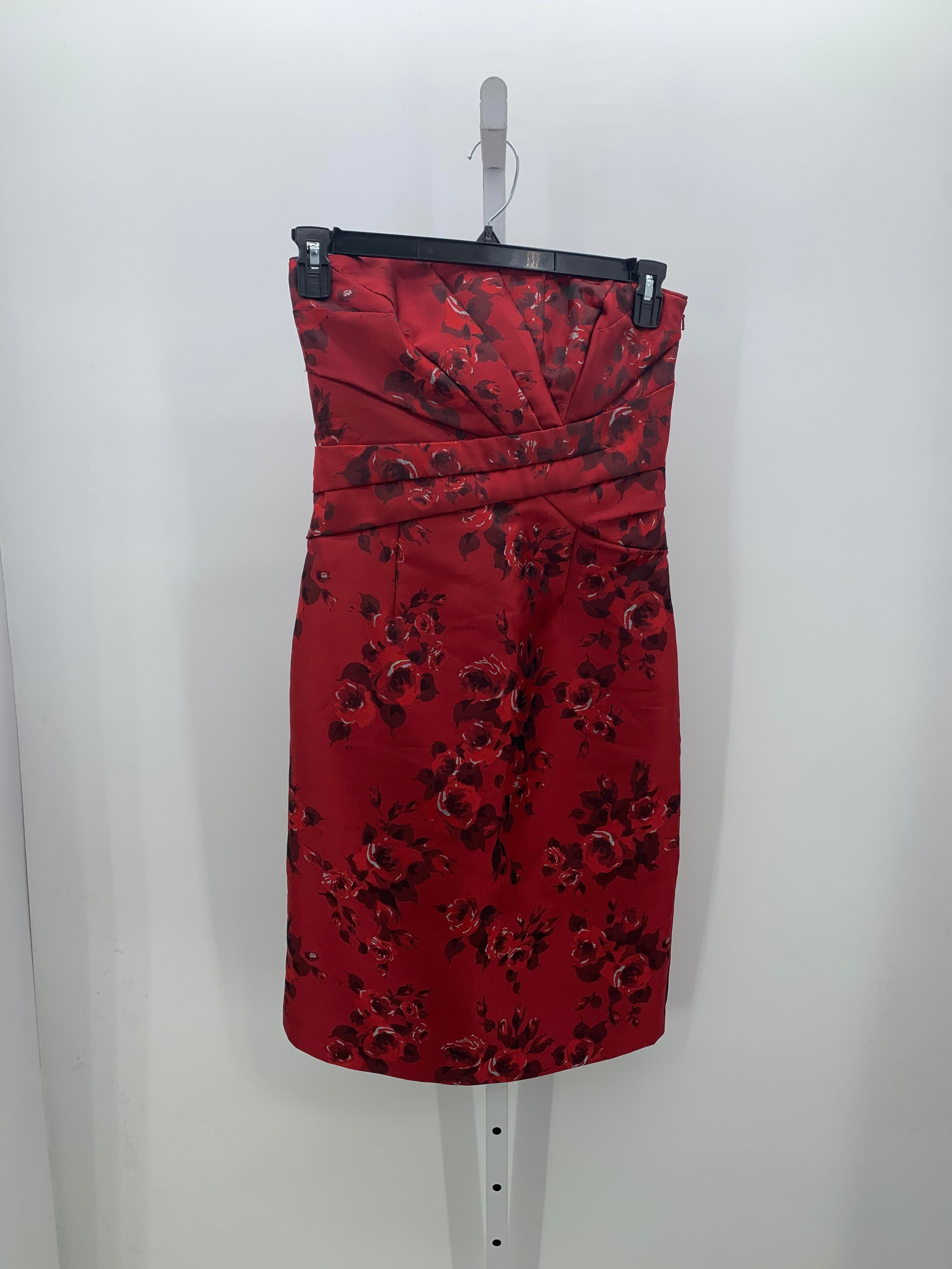 White House Black Size 6 Misses Sleeveless Dress