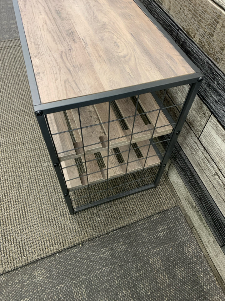 MODERN INDUSTRIAL SHOE-RACK W/GRAY WOOD & 2 SHELVES.