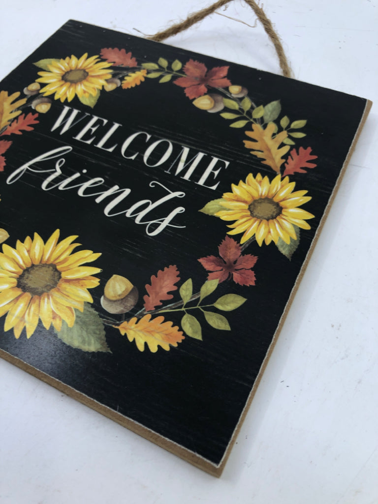 FALL WELCOME FRIENDS WOOD WALL HANGING.