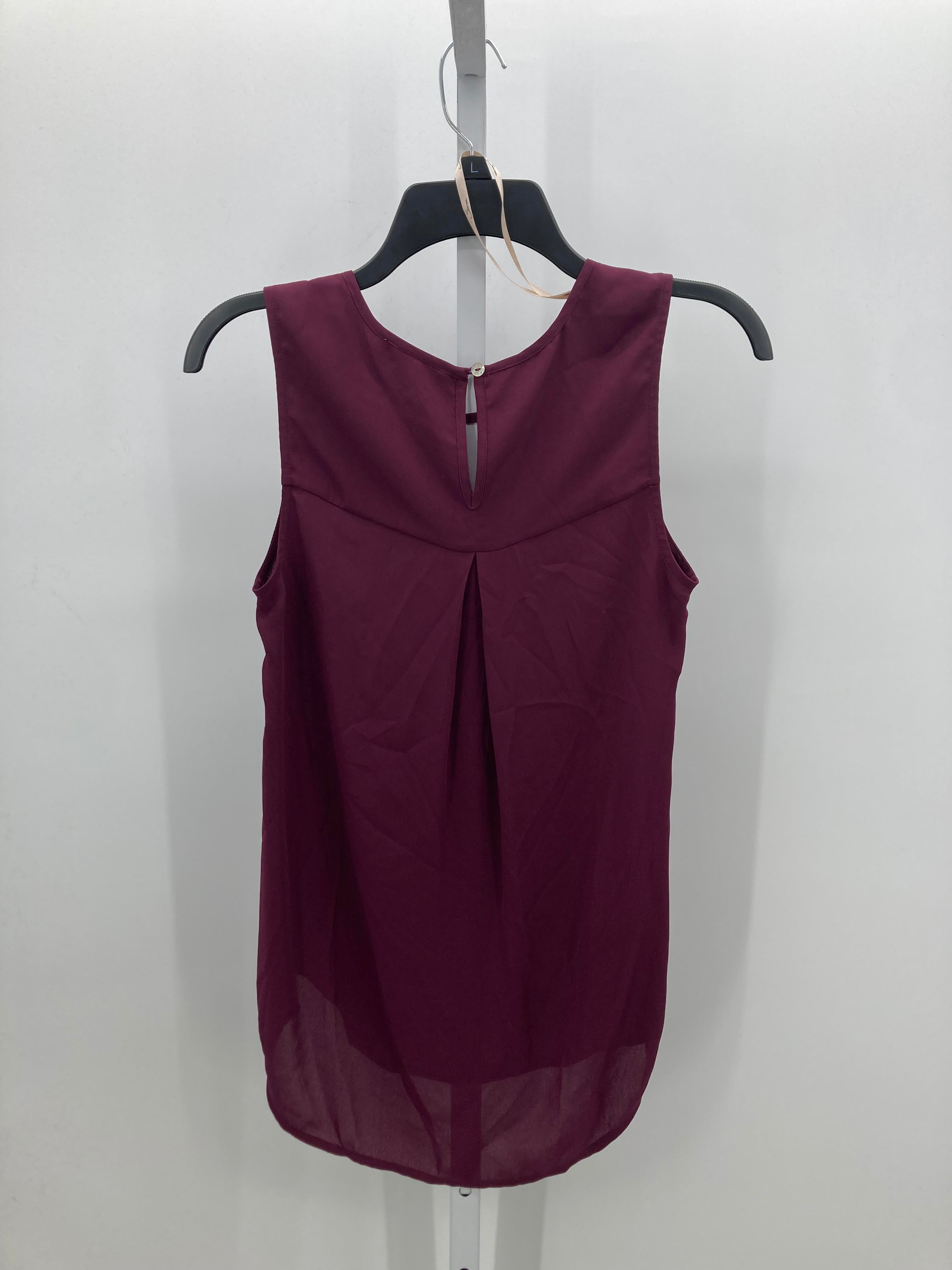 Size X Small Misses Sleeveless Shirt
