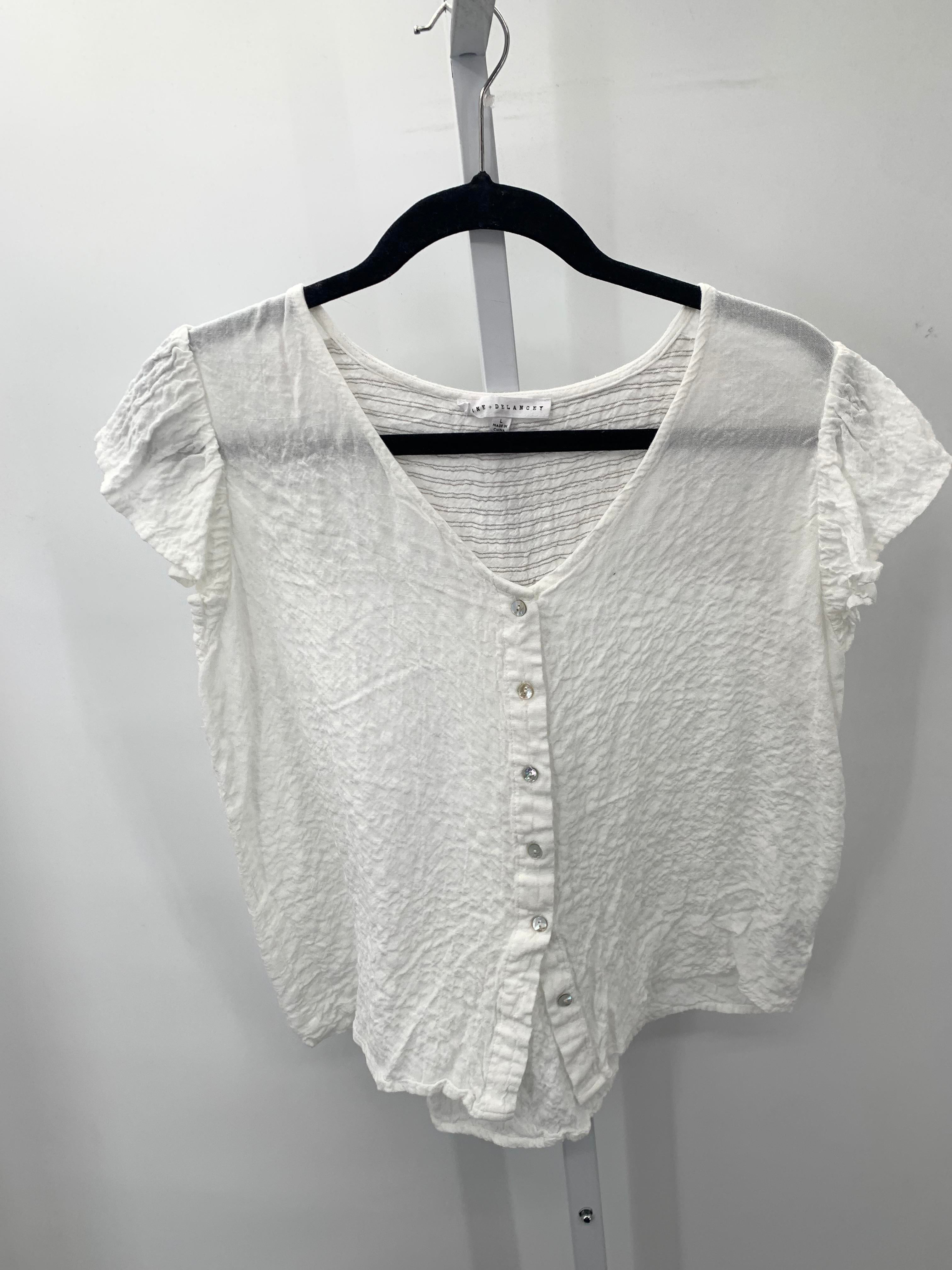 Size Large Misses Short Sleeve Shirt