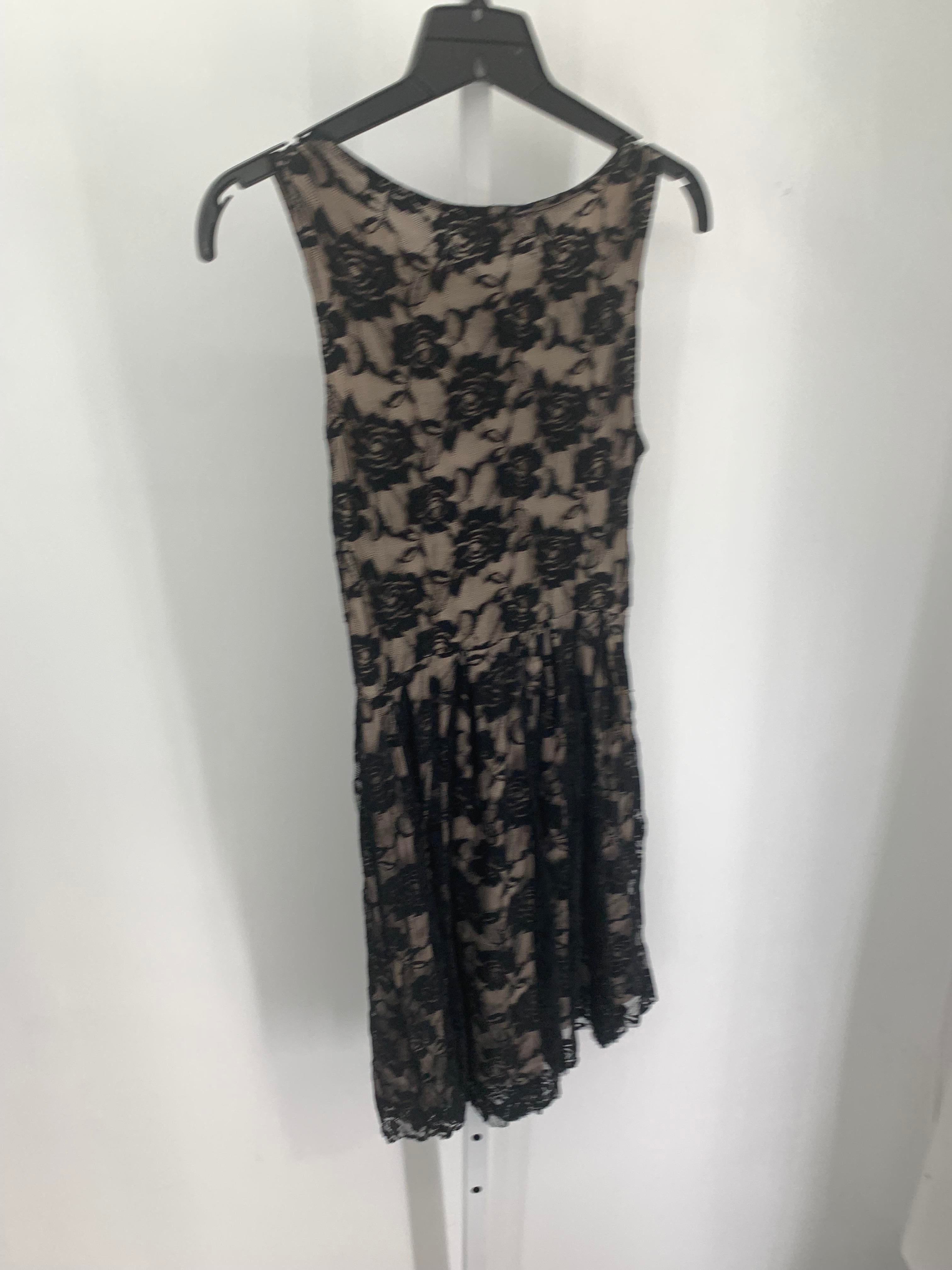 monteau Size Large Misses Sleeveless Dress