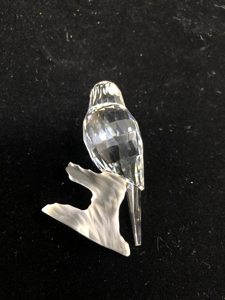 CRYSTAL PARROT W/PINK EYES SWAROVSKI.