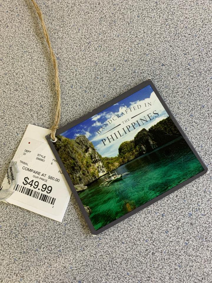 B&W PAINTED HAND WOVEN FLAT BASKET.