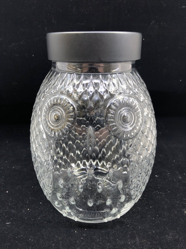 CLEAR GLASS OWL CANISTER W BLACK LID.