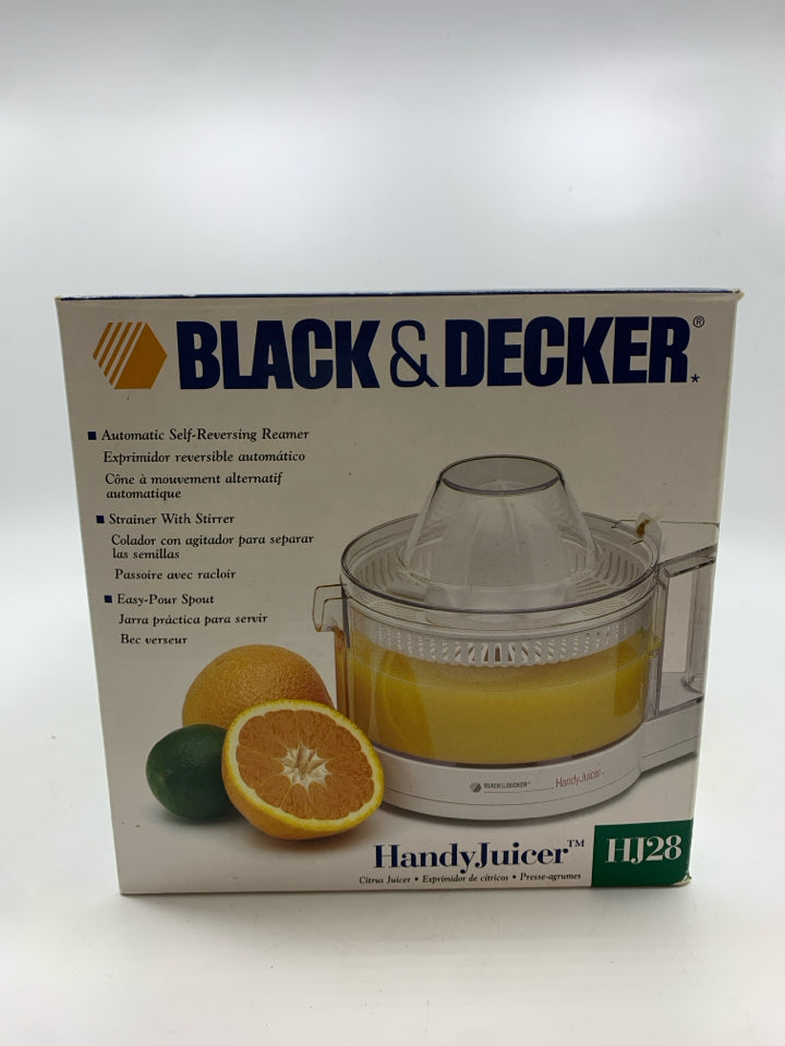 NIB BLACK AND DECKER HANDY JUICER.