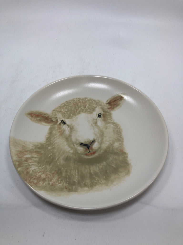 3 COW, PIG, SHEEP PLATES SET.