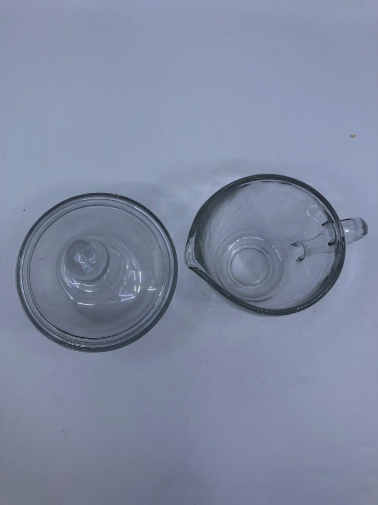 2PC GLASS CREAMER AND SUGAR.