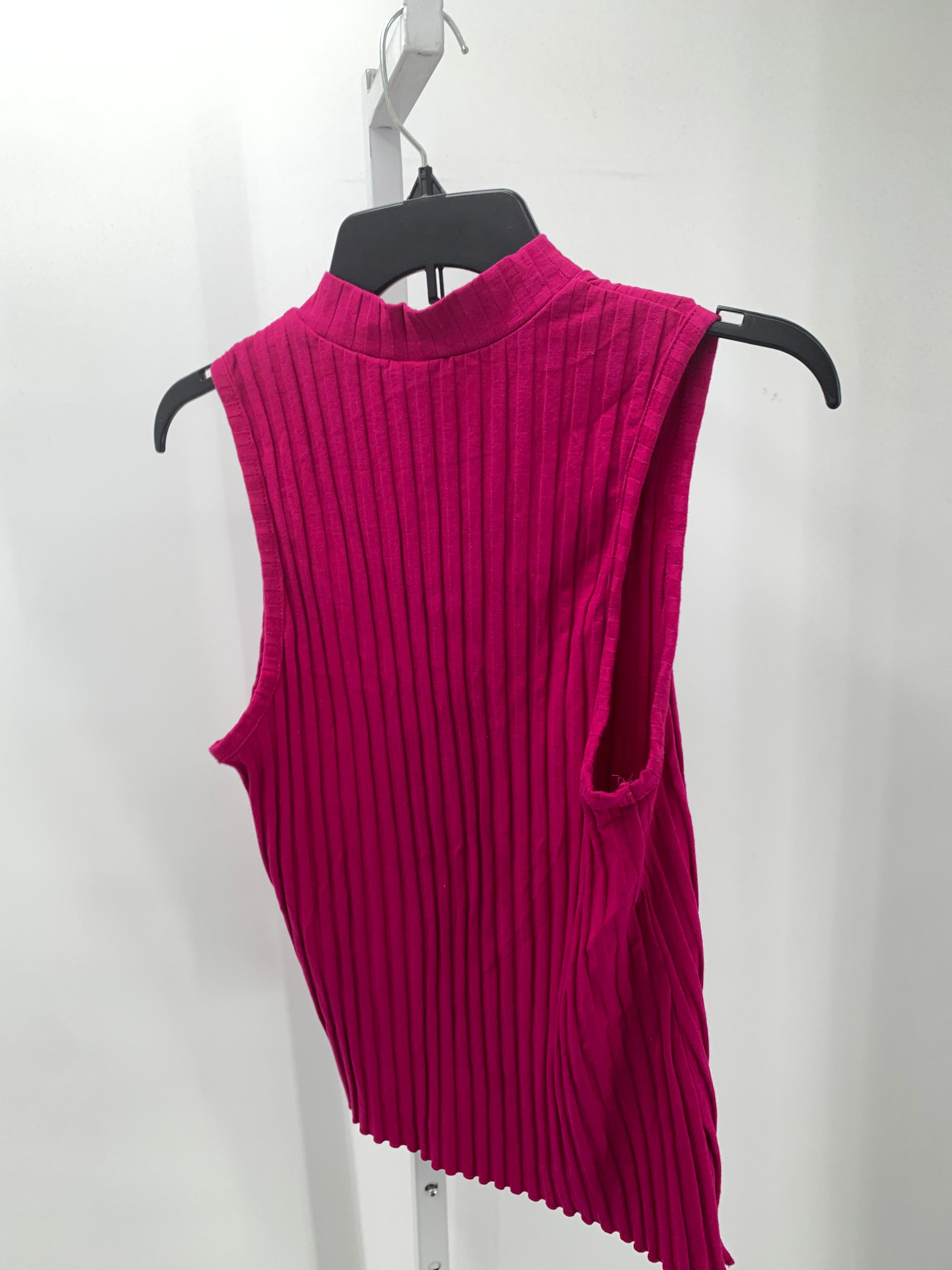 A New Day Size Large Misses Sleeveless Shirt